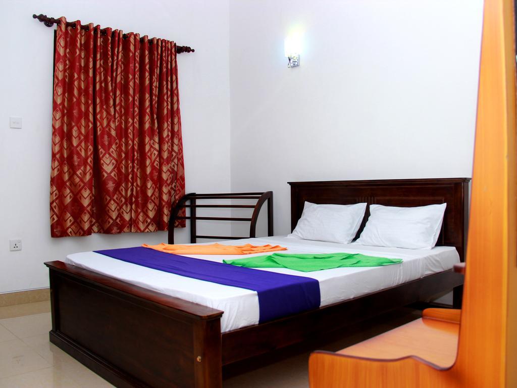 Heaven Star Rest Bed & Breakfast Mirissa Room photo
